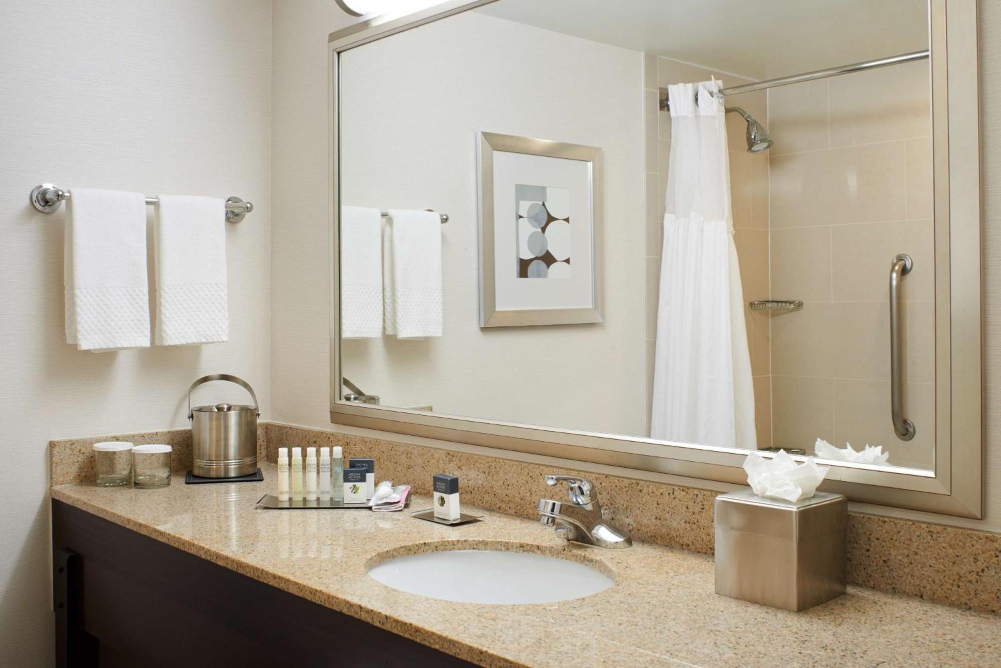 Hotel Doubletree By Hilton 4*